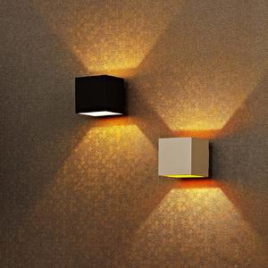Lucid 1790 wall Lamp manufacturer