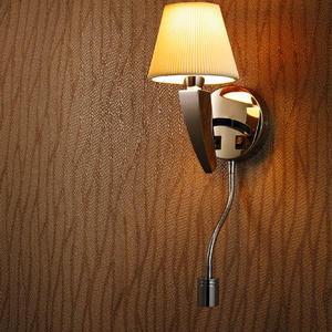 wall lamp