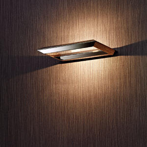 wall lamp