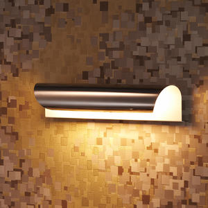 wall lamp