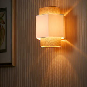 wall lamp